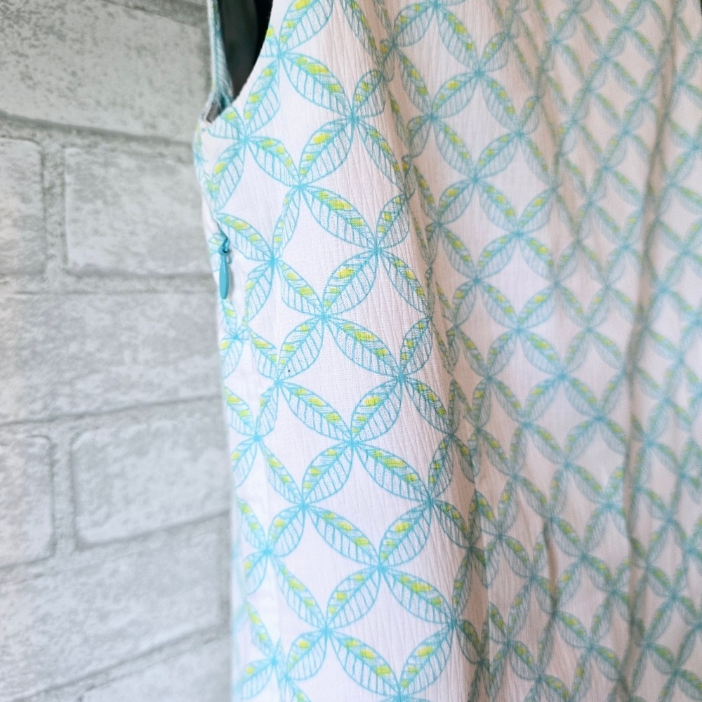 Turquoise Seersucker Geometric Print Sleeveless Shift Dress V-Neck Trim - Picture 6 of 9